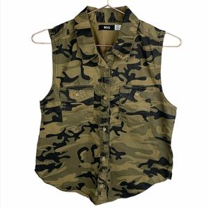 BDG Urban Outfitters Camouflage Vest‎